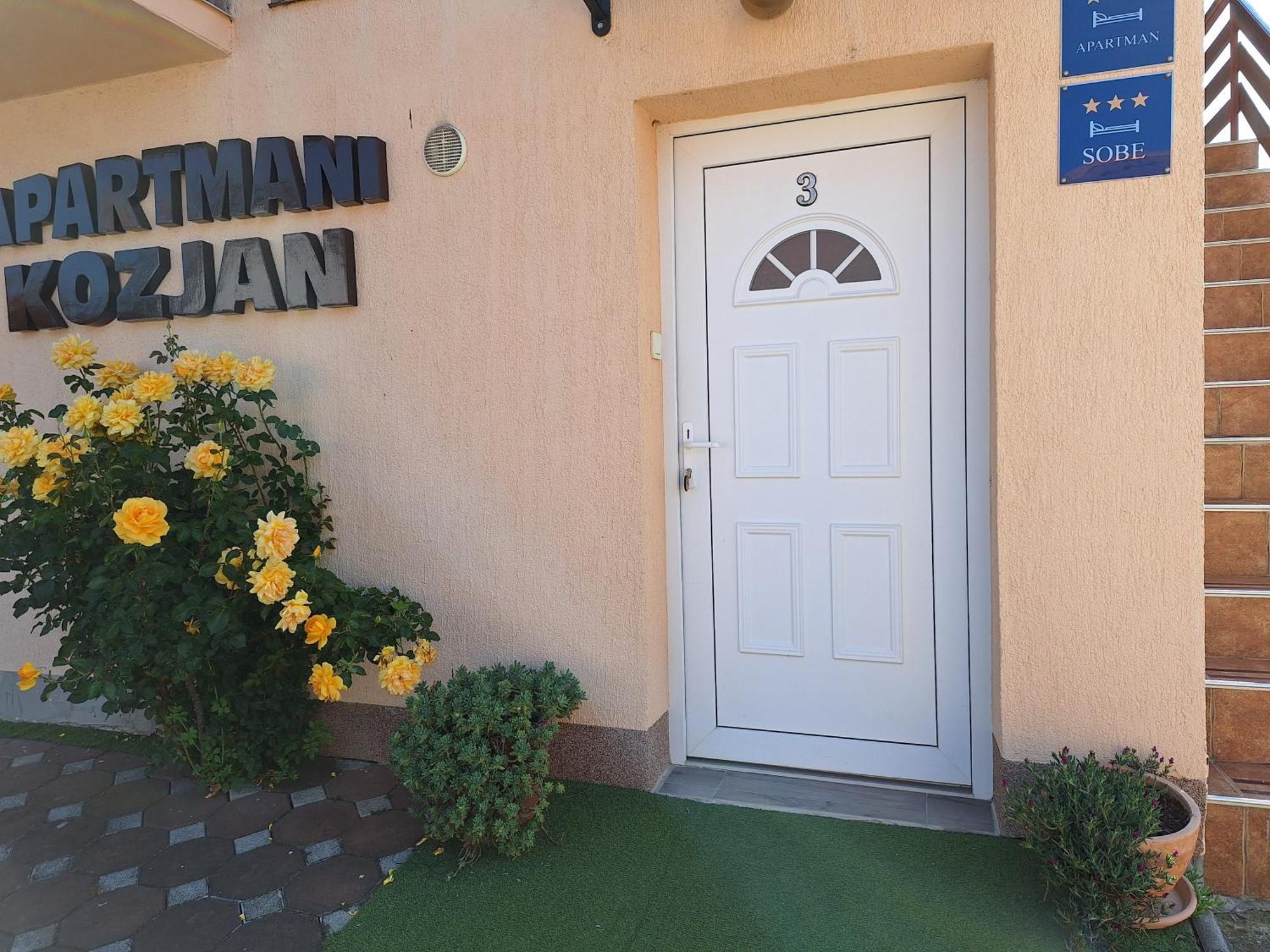 Apartments Kozjan Karlovac Exterior photo
